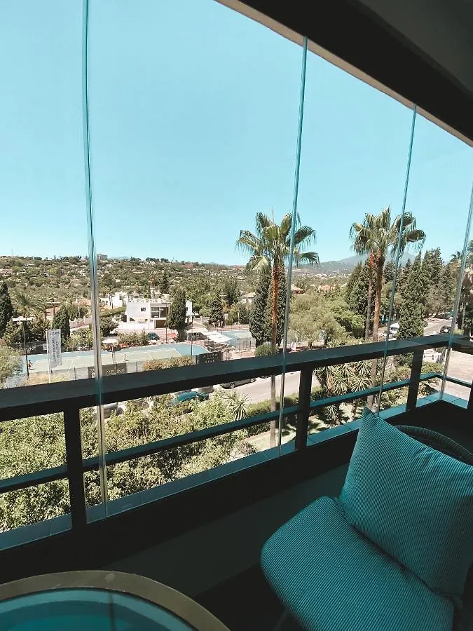 Luxury Golden Sunset Apartment Aloha Puerto Banus Marbella