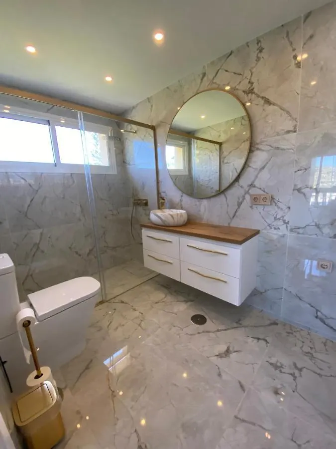 Luxury Golden Sunset Apartment Aloha Puerto Banus Marbella