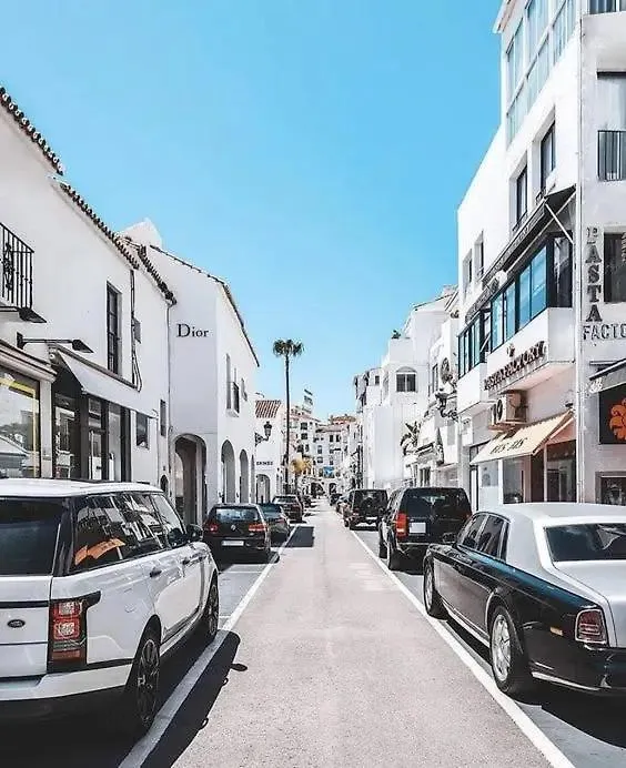 Luxury Golden Sunset Apartment Aloha Puerto Banus Marbella