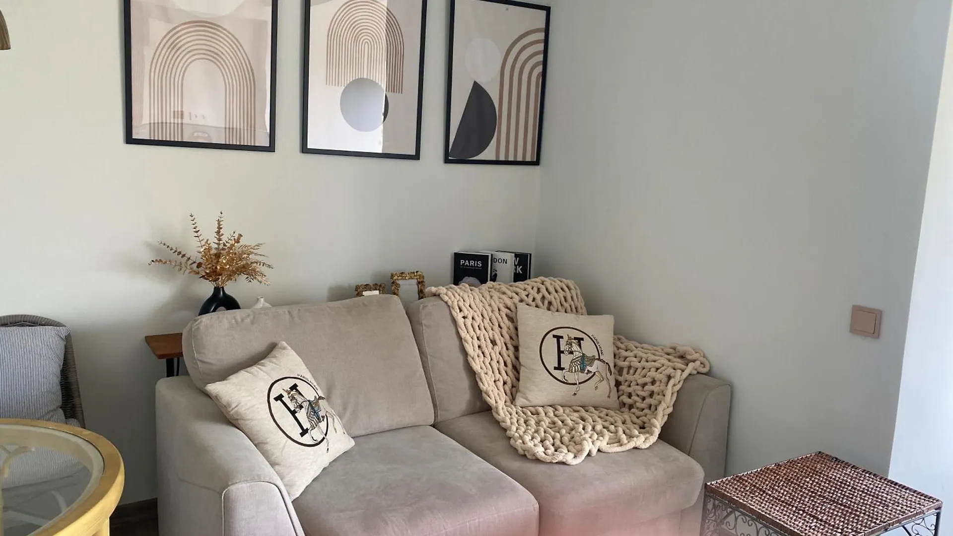 Luxury Golden Sunset Apartment Aloha Puerto Banus Marbella